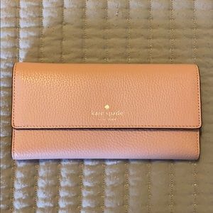 Kate Spade Trifold Wallet. Brand new without tags